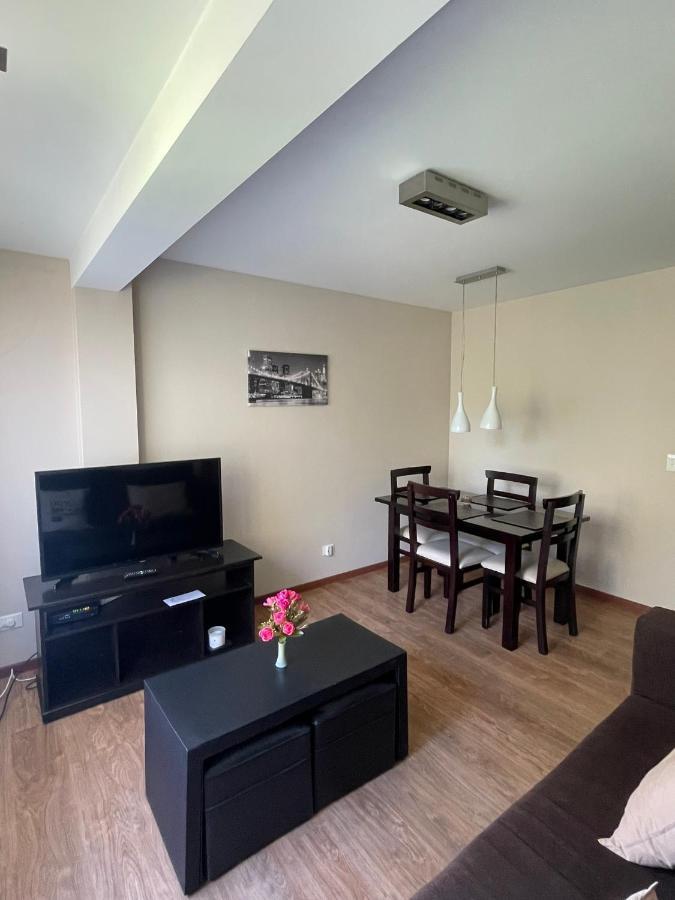 Apartamento Centrico, Ideal P/ Pareja De Viajeros Appartement Bariloche Buitenkant foto